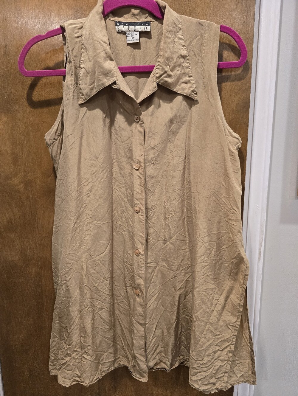VTG 1990s New York Studio Tan/Sand Silk Shirt Women's Blouse Casual Split Side M